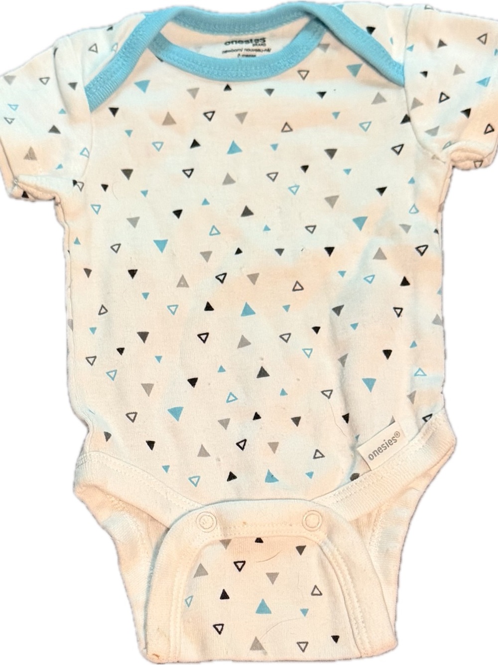 Onesies® White Short-Sleeve Baby Bodysuit with Blue & Gray Triangles